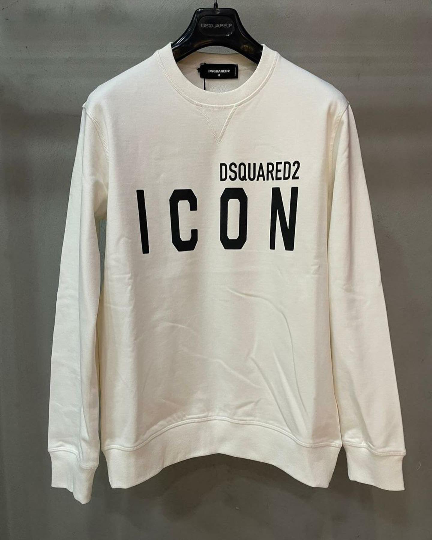 Dsquared2