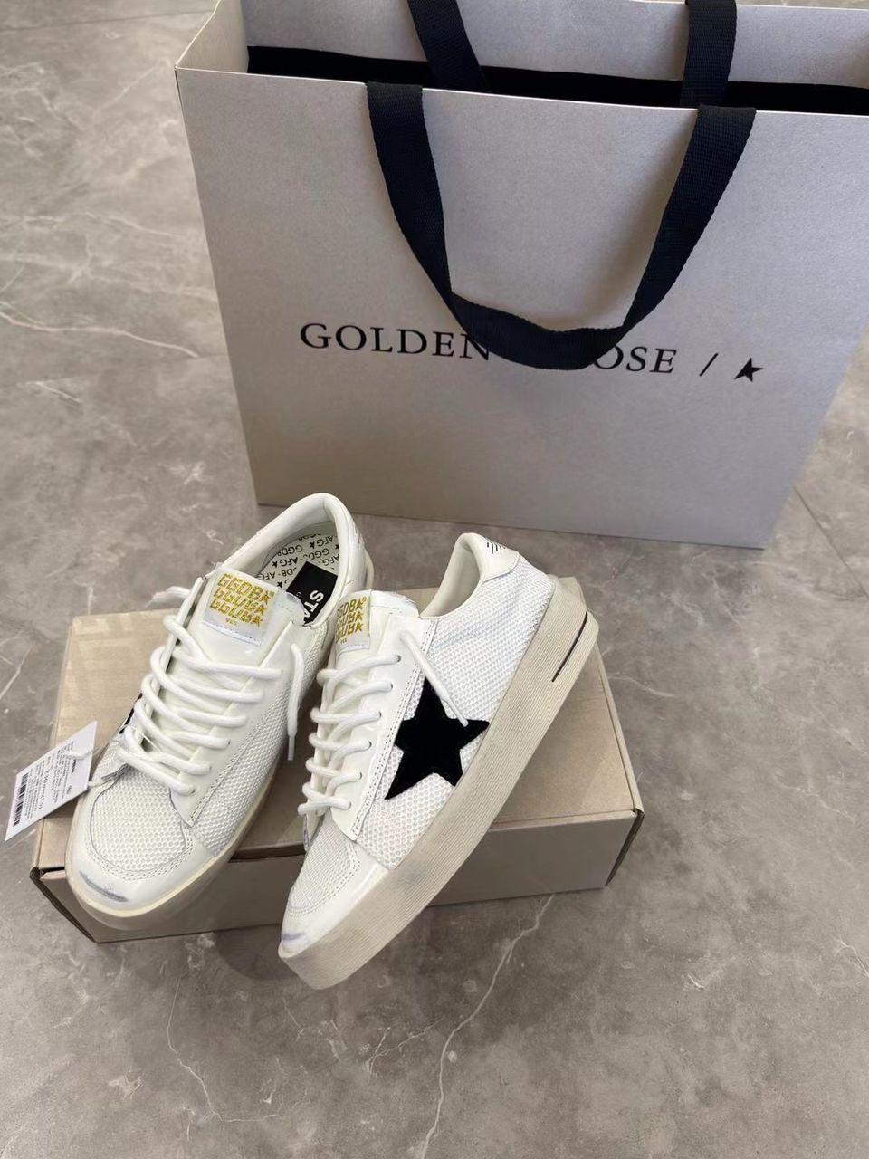 Golden Goose "Stardan White (Black star)"