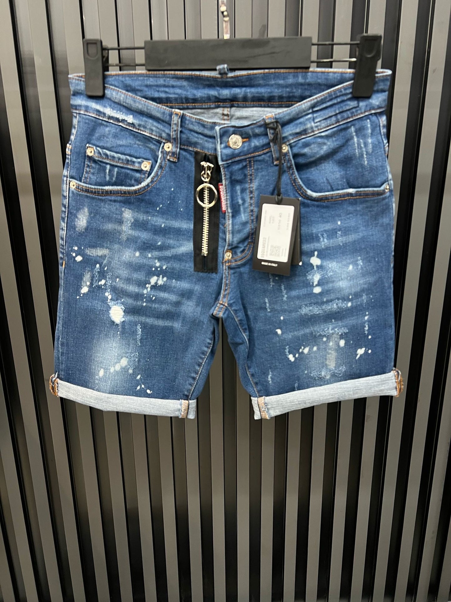 Dsquared2