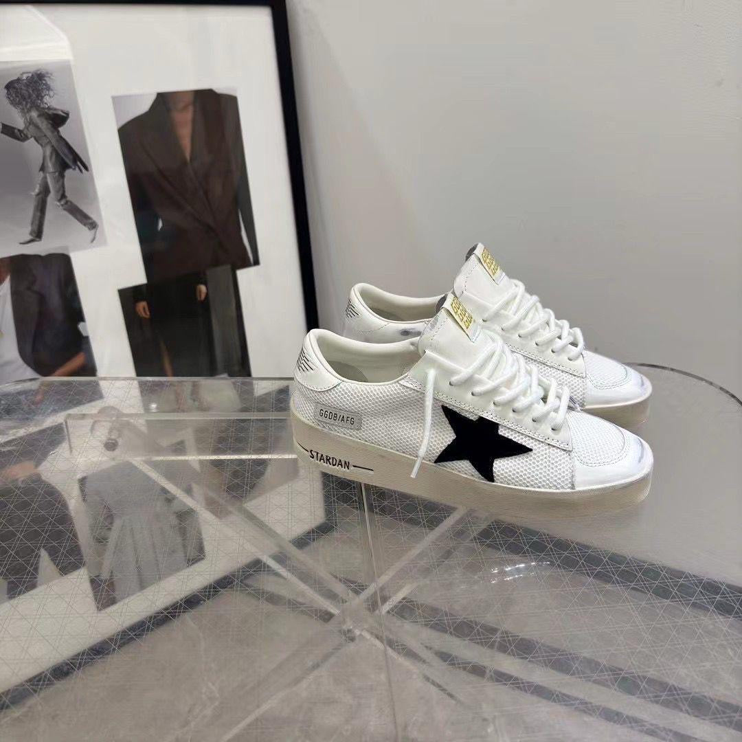 Golden Goose "Stardan White (Black star)"