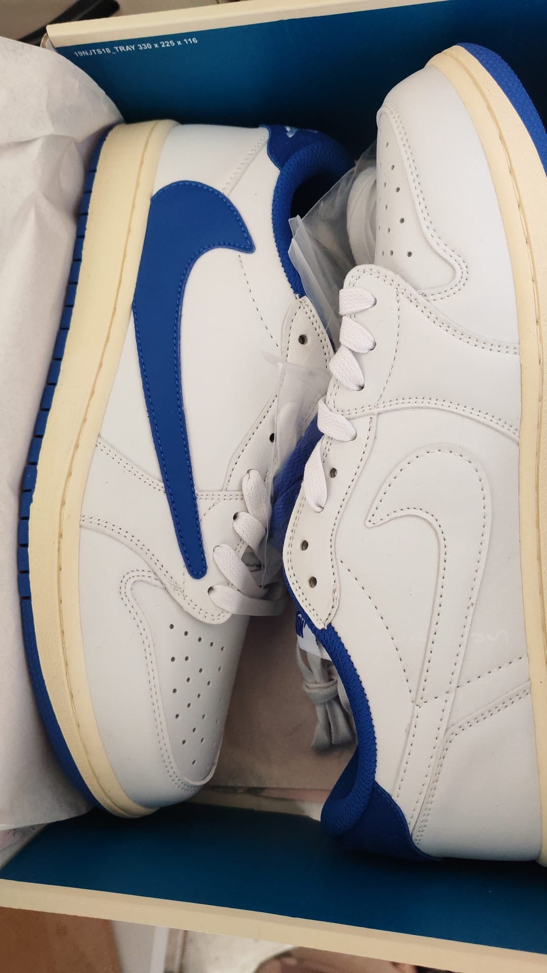 Air Jordan 1 low x Travis Scott