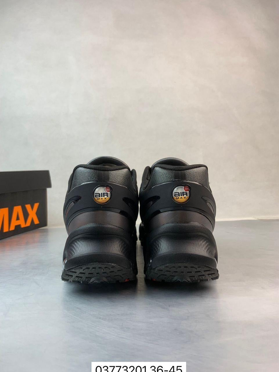 Nike Air Max DN8 black