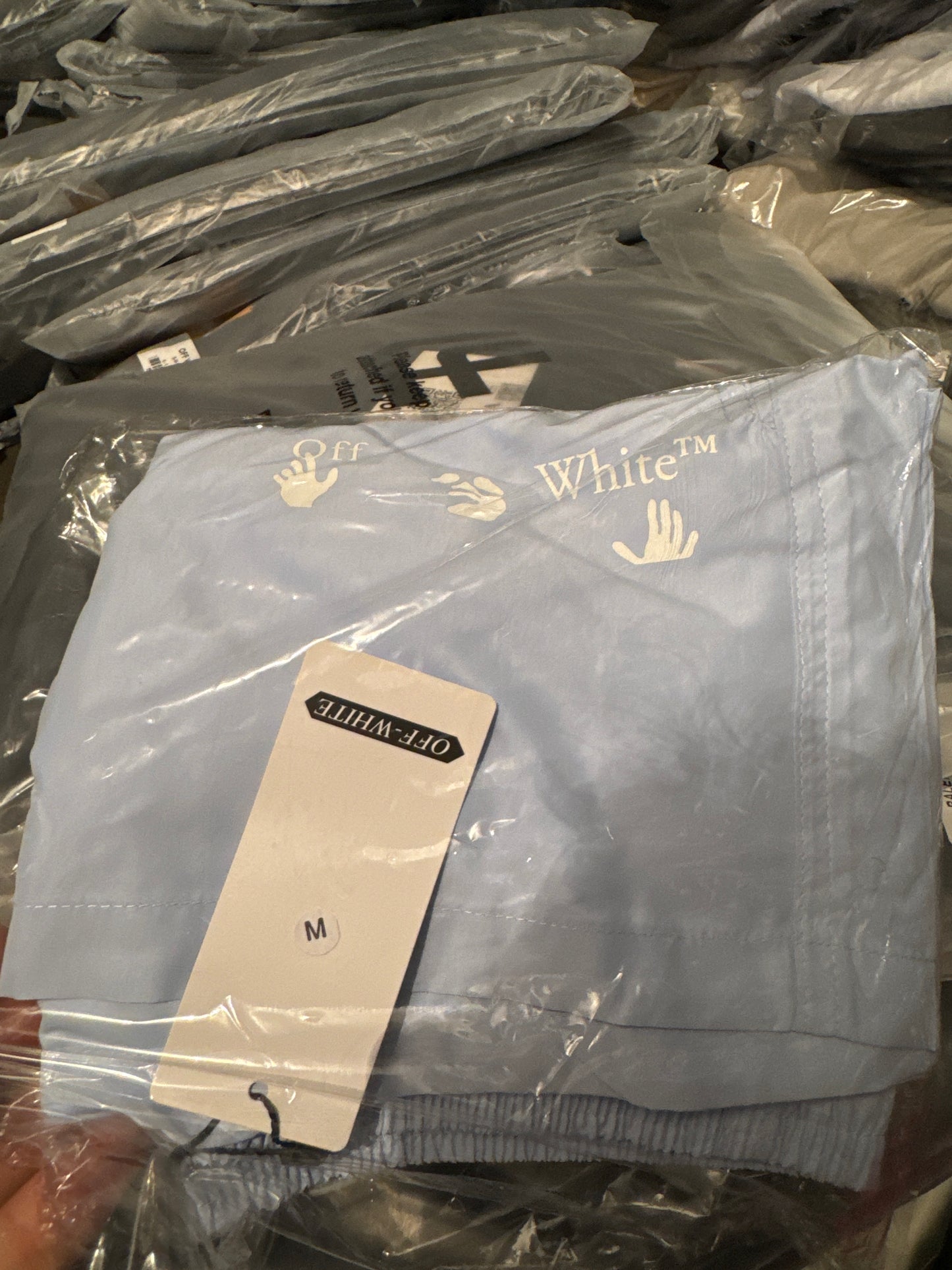 Off White Kupaci