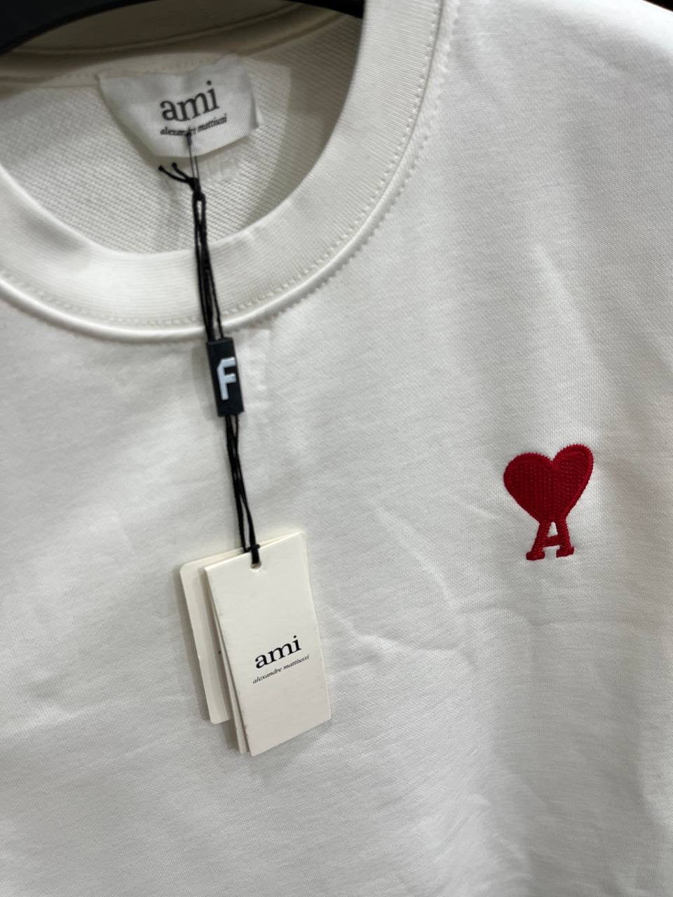 Ami paris