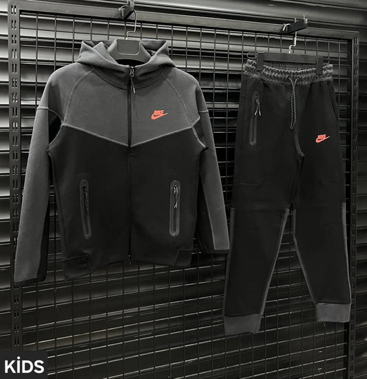 Nike Tech Fleece Kids