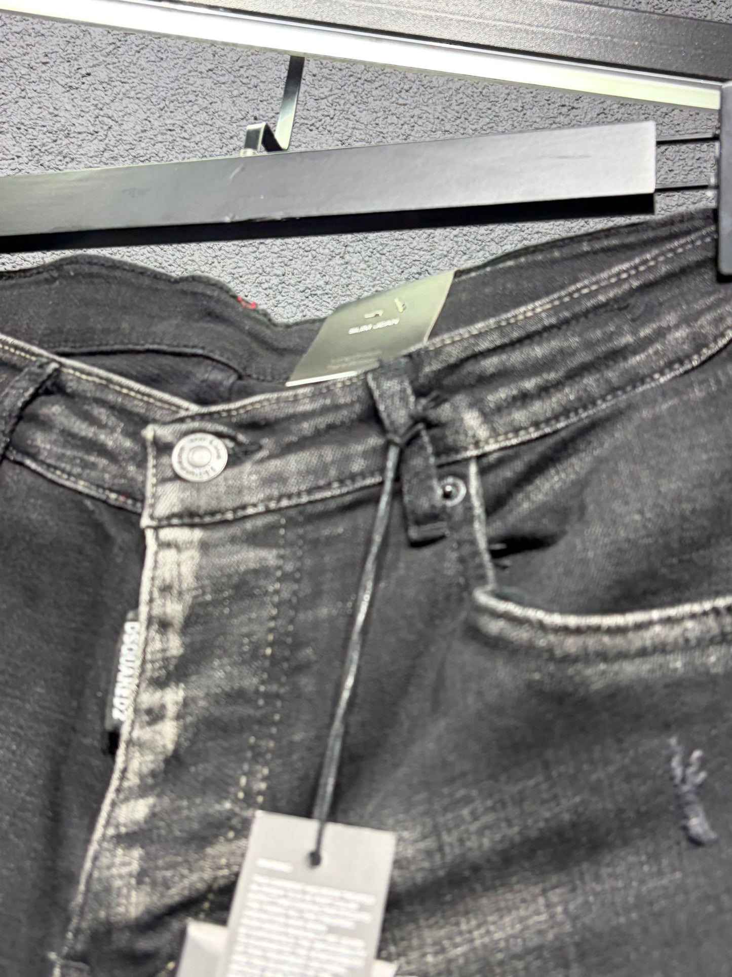 Dsquared2 866