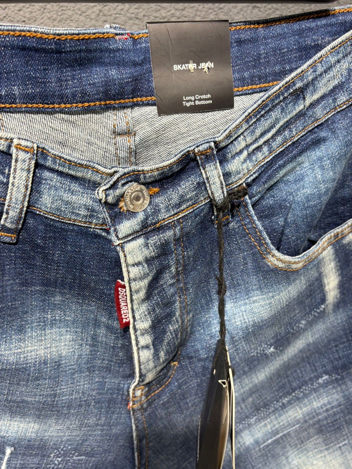 Dsquared2 811