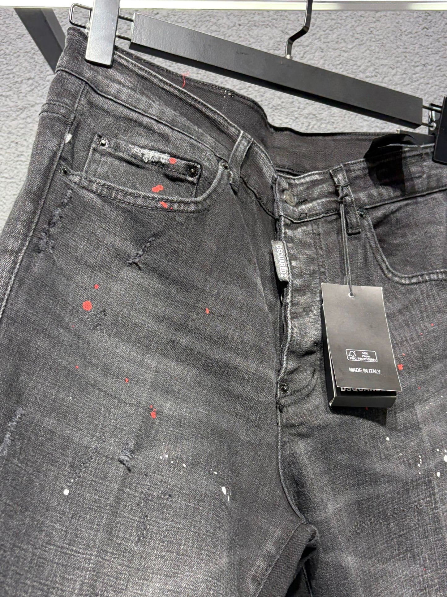 Dsquared2 415