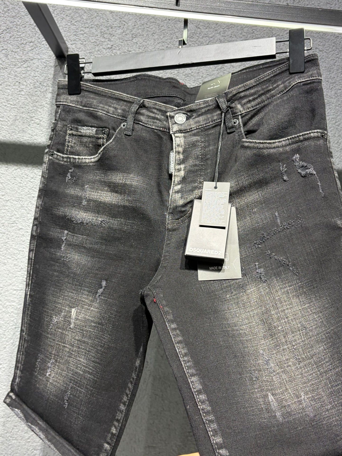 Dsquared2 866