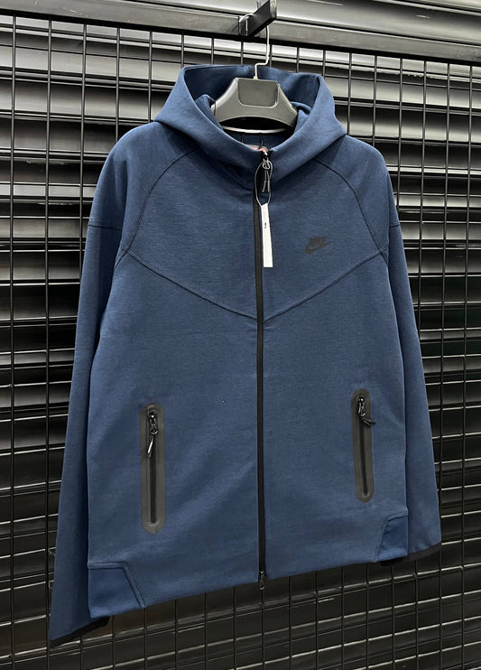 Nike Tech Fleece