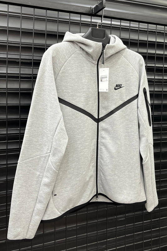 Nike Tech Fleece