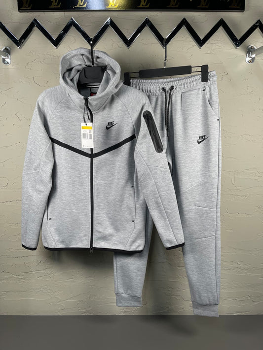 Tech Fleece AAA++