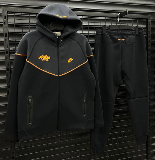 Tech Fleece