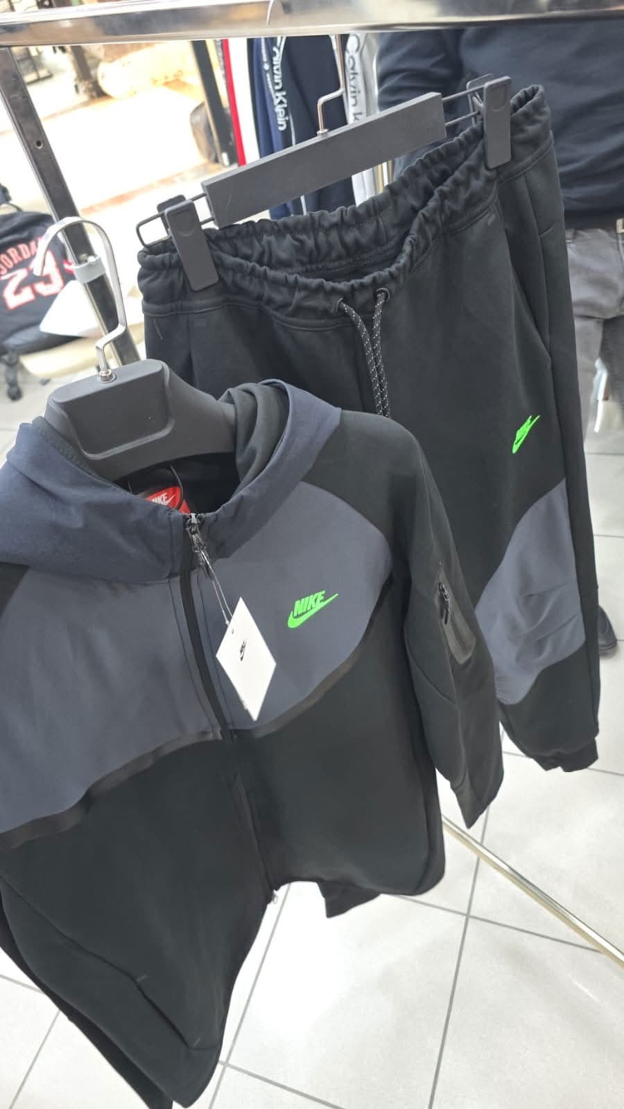Tech Fleece