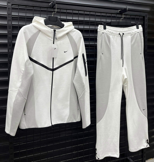 Tech Fleece